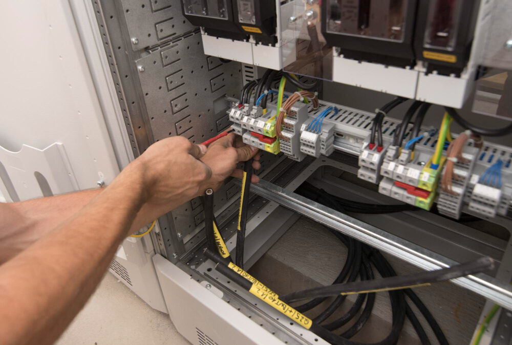 אבחון כשלים במערכות הגנה חשמליות